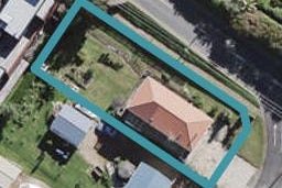 2 Blake Street, Surfdale, Waiheke Island