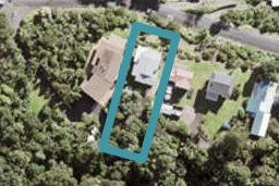 81 Seaview Road, Piha, Piha
