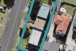 2/2 Kemp Road, Massey, Auckland