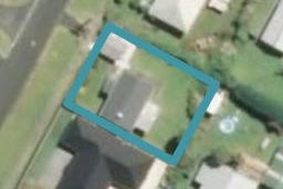 21 Longfellow Road, Opunake