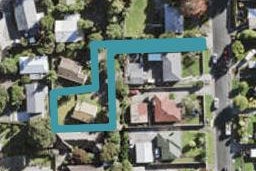 16A Gill Avenue, Te Atatu Peninsula, Auckland