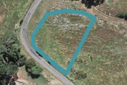 30 Cemetery Road, Wainui, French Farm