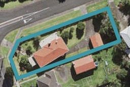 75 Wallace Road, Mangere Bridge, Auckland
