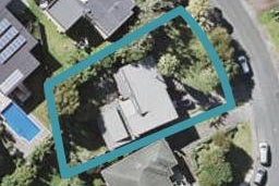 1 Cloverly Crescent, Campbells Bay, Auckland