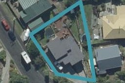 69 Marion Street, Macandrew Bay, Dunedin