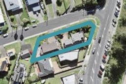 1/942 Beach Road, Waiake, Auckland