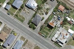 35 Blackwater Street, Bluff