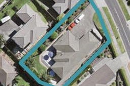 20 Roy Maloney Drive, Henderson, Auckland