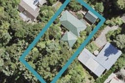21 Valley Road, Titirangi, Auckland