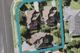 1/1 Eastridge Court, Northpark, Auckland