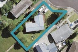 11 Lesa Annis Place, Henderson, Auckland