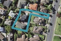 1/64 Gosford Drive, Botany Downs, Auckland