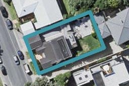 12 Seacliffe Avenue, Belmont, Auckland