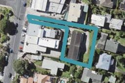 1/147 East Coast Road, Castor Bay, Auckland