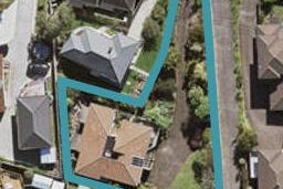 72 Raleigh Road, Northcote, Auckland
