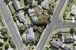2F Tramway Road, Beach Haven, Auckland