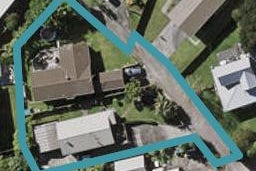 2/16 Atlantis Place, Totara Vale, Auckland