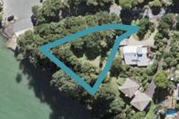 134 Island Bay Road, Beach Haven, Auckland