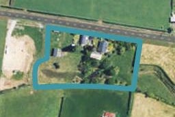 47 Monmouth Road, Pembroke
