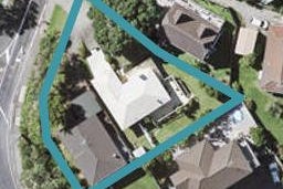 1/150 Arran Road, Browns Bay, Auckland