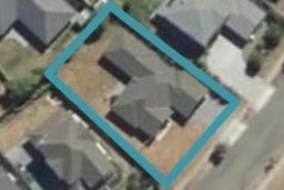 6 Paparoa Crescent, Aotea, Porirua