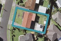7 Medina Place, Half Moon Bay, Auckland
