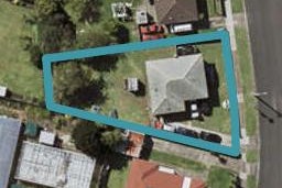 35 Alexander Crescent, Otara, Auckland