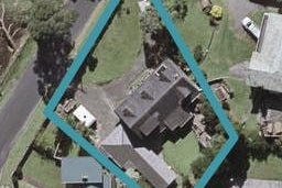 7 Waireka Road East, Omata, New Plymouth