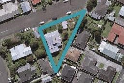 4 Seddon Street, Westown, New Plymouth