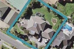 5 The Mews, Shamrock Park, Auckland