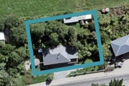 12 Shelly Beach Road, Helensville