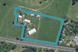 439 Crane Road, Kamo