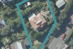 15 Adderley Terrace, Ravensbourne, Dunedin