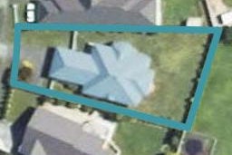 16 Elizabeth Grove, Stratford