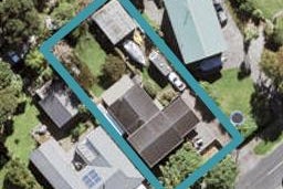 24 Ferry Parade, Herald Island, Auckland