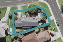 2 Lydford Place, Glendene, Auckland
