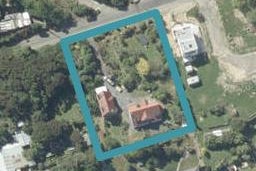 56 Ellesmere Street, Ravensbourne, Dunedin