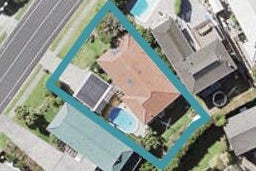 6 John Downs Drive, Browns Bay, Auckland