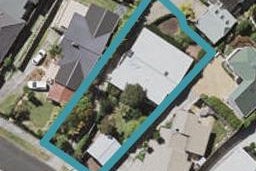 11 Blackett Crescent, Meadowbank, Auckland