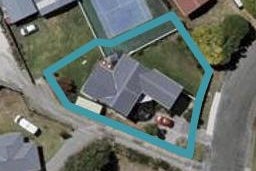 10 Adrian Grove, Waikanae Beach, Waikanae