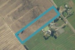 999 No 1 Road, Waitoa
