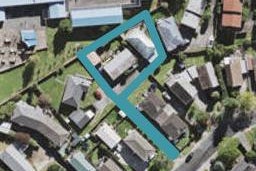 2/25 Simon Ellice Drive, Bayview, Auckland