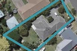8 Awanui Drive, Waikanae