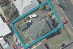 69 Earls Road, Saint Clair, Dunedin