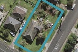 2 Blake Road, Mangere East, Auckland