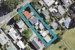 1/176 Henderson Valley Road, Henderson, Waitakere
