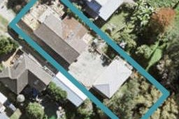18 Okura River Road, Albany