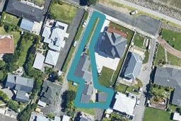 13A Beach Road, Otumoetai, Tauranga