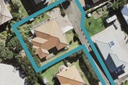 4 Sunset Road, Unsworth Heights, Auckland
