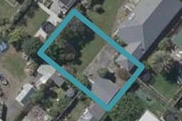 2/100A Nayland Street, Sumner, Christchurch